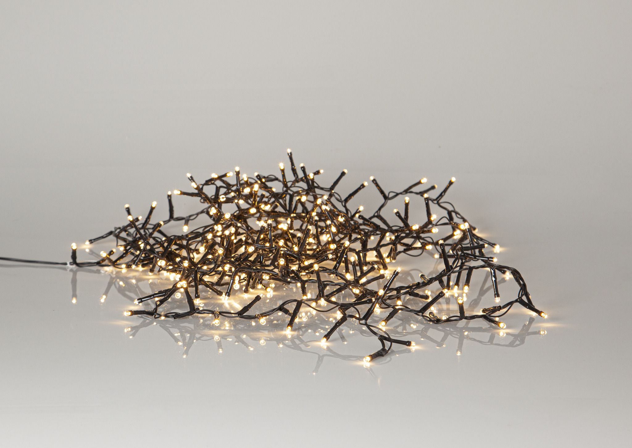 Lichterkette Shiny - IP44, Warmweiss, 1200 LED's, 2400.00 cm