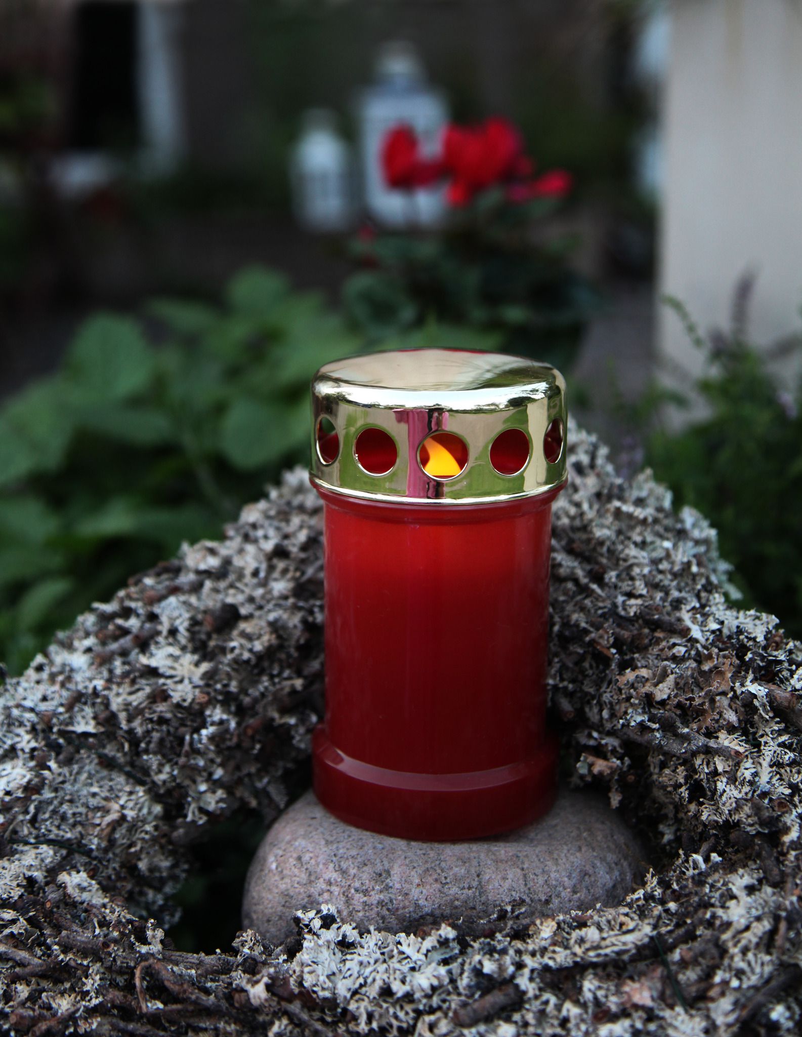 Grablicht-Display Serene, rot - Outdoor, Rot, 32cm Höhe, keine Timerfunktion, 12 Stück