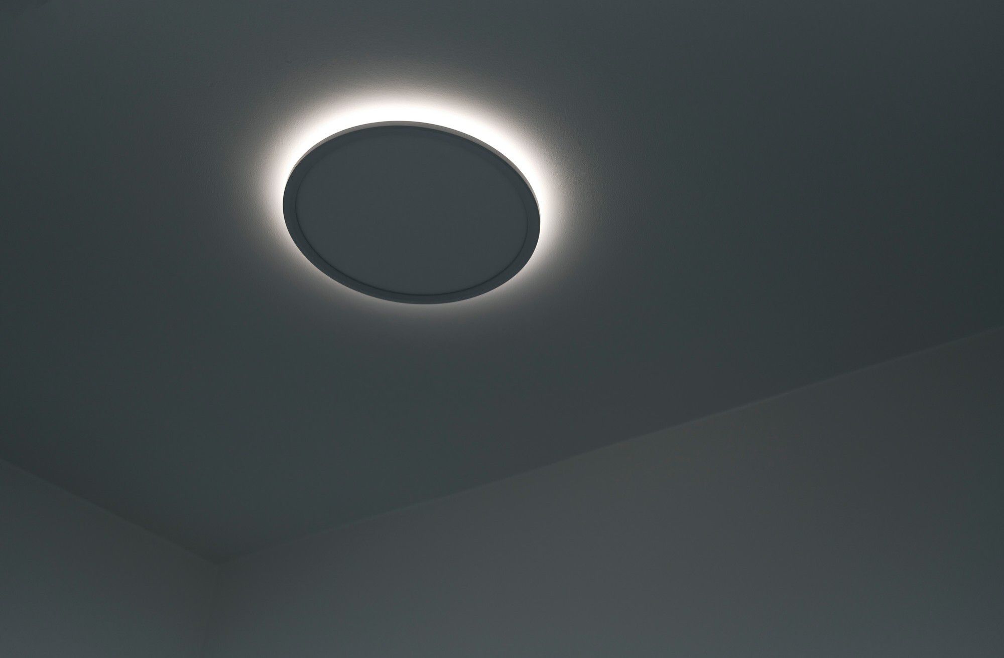 Liva Smart, Deckenleuchte, RGB, Weiss - 20W ,2700-6500K, IP54
