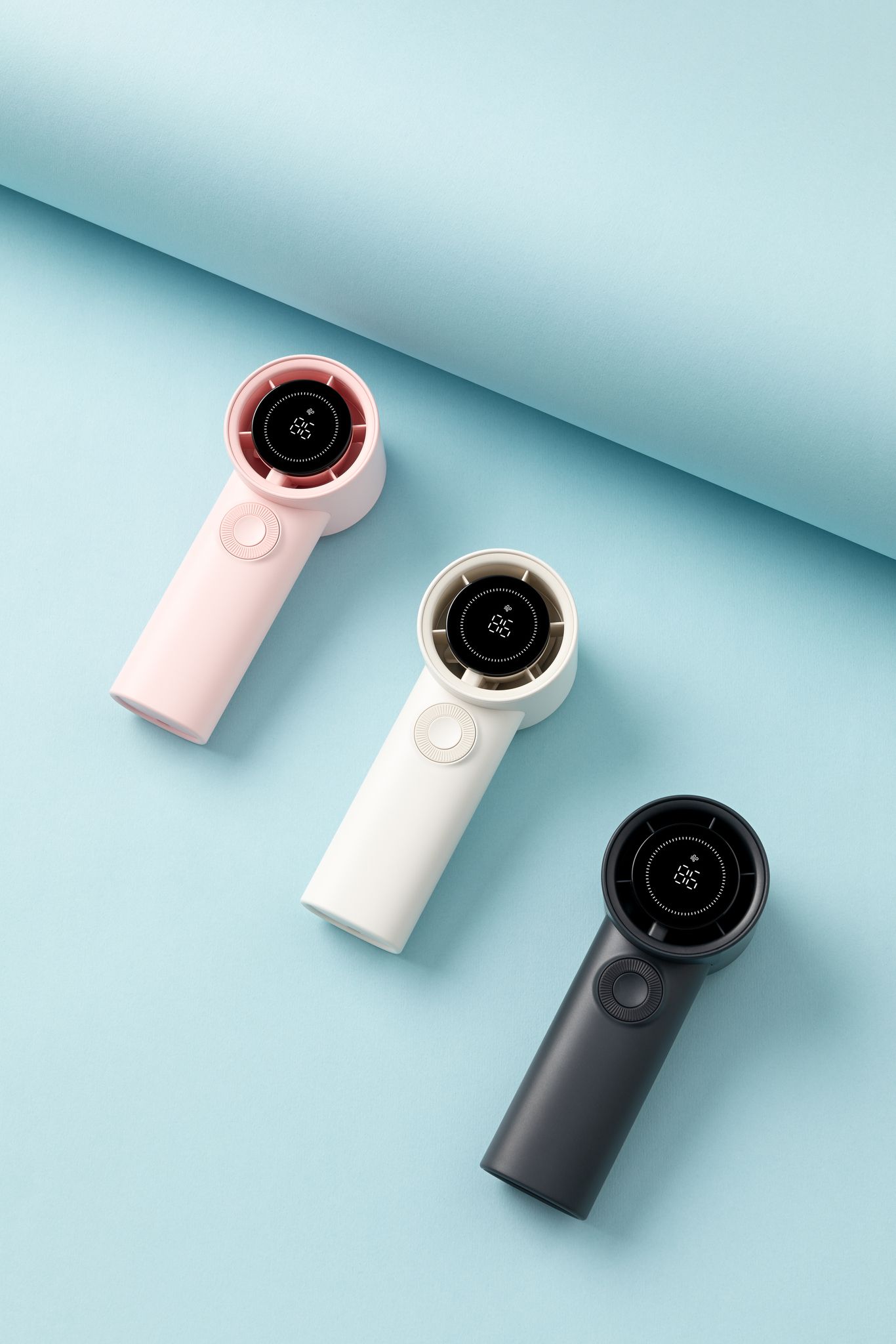 AURA Handventilator AF01 weiss - 3600mAh, inkl. USB-C Kabel, wiederaufladbar