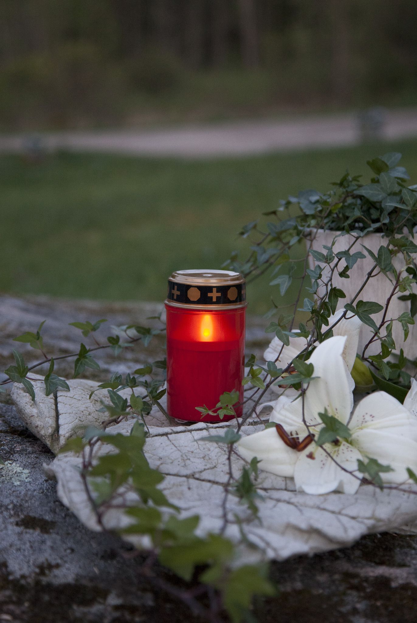 LED Grablicht Serene - Outdoor, Rot, 12cm Höhe, Timerfunktion