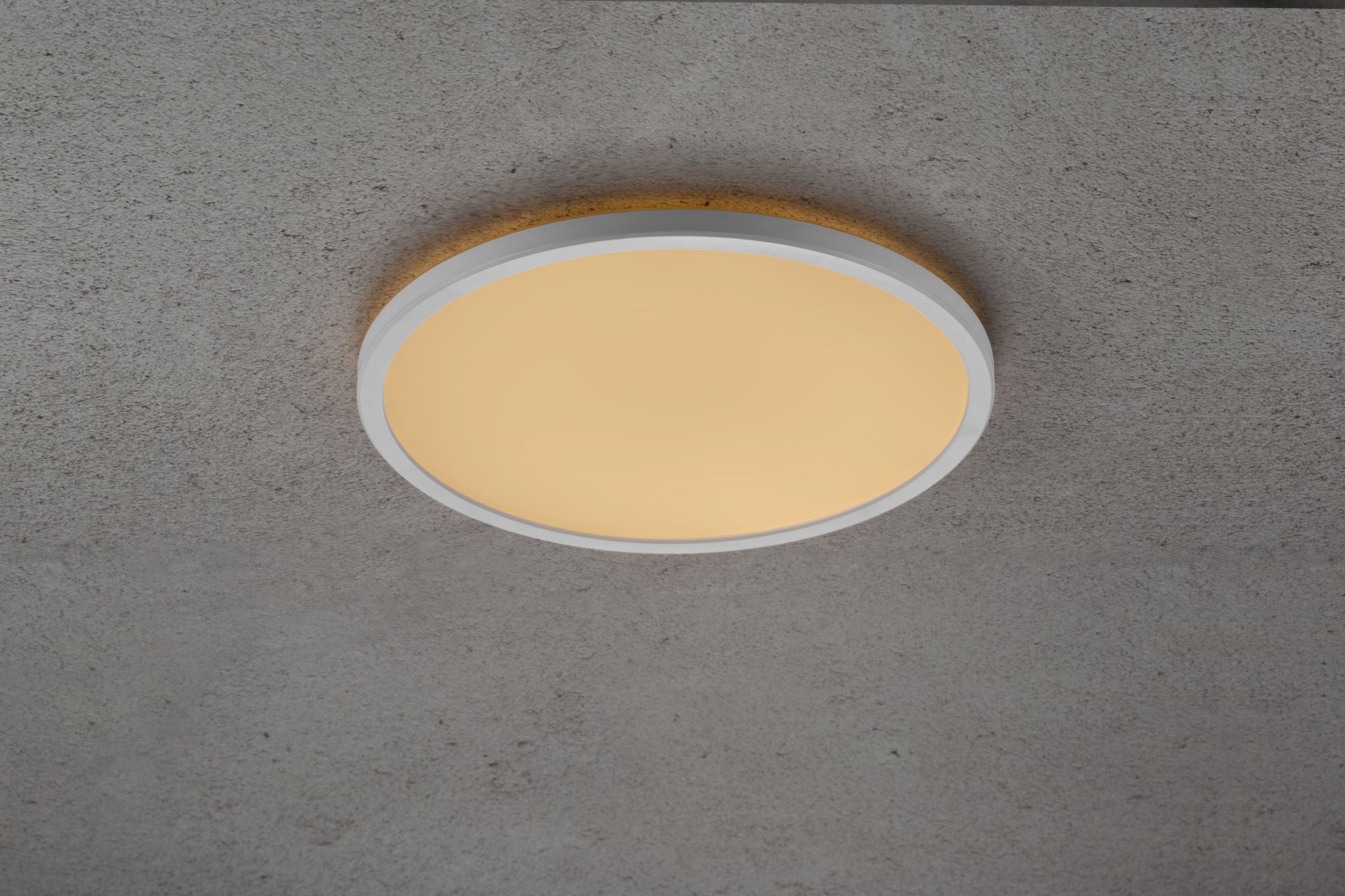 Planura 2700K 18W - 18W, 2700K, IP20, 230V