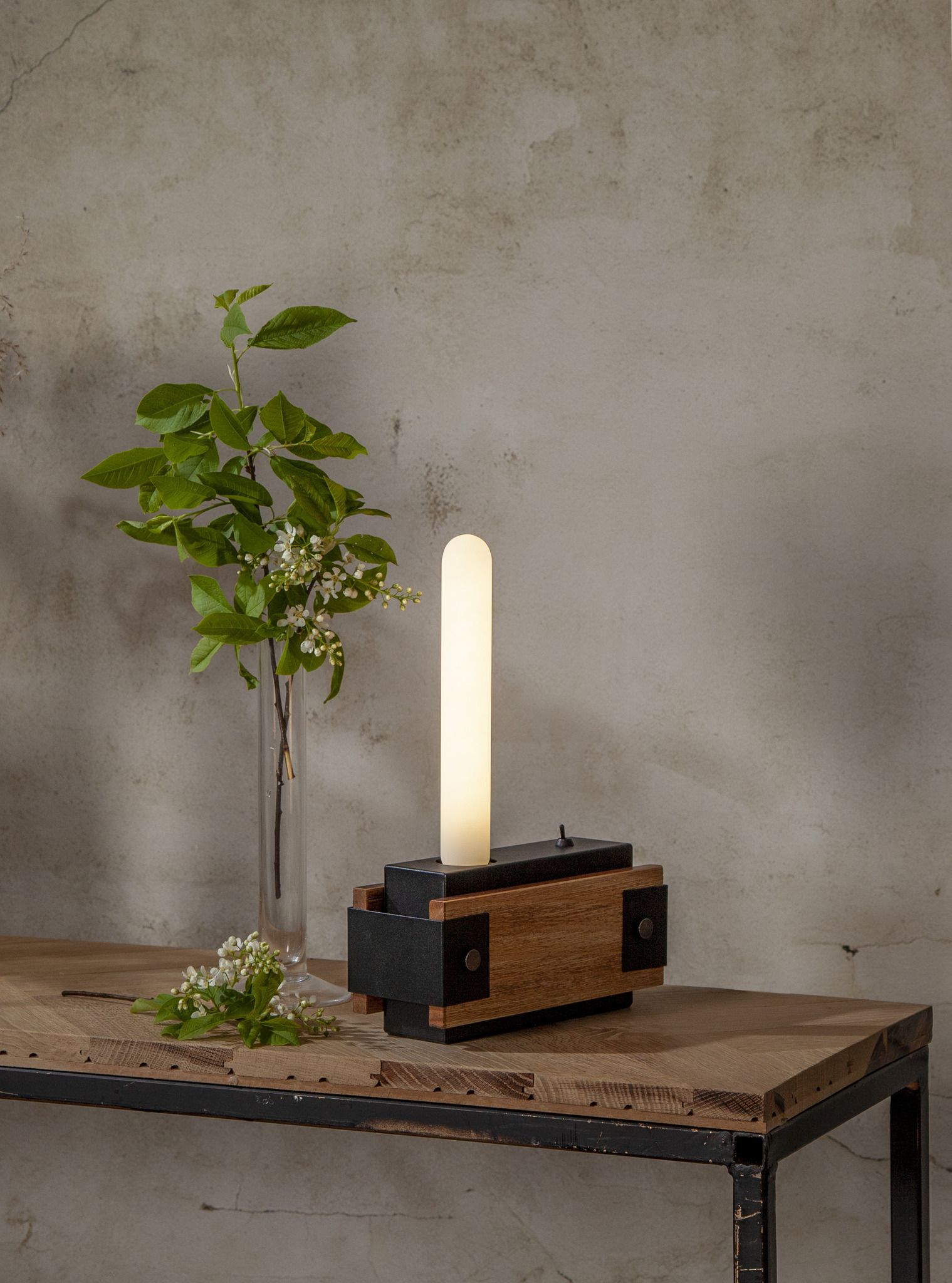 LED Leuchtmittel  E27 T30 Opaque Filament RA90 - E27, 245Lm, 3000K, 230V